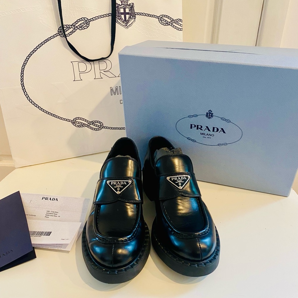 Prada Black Leather Loafers Size 8